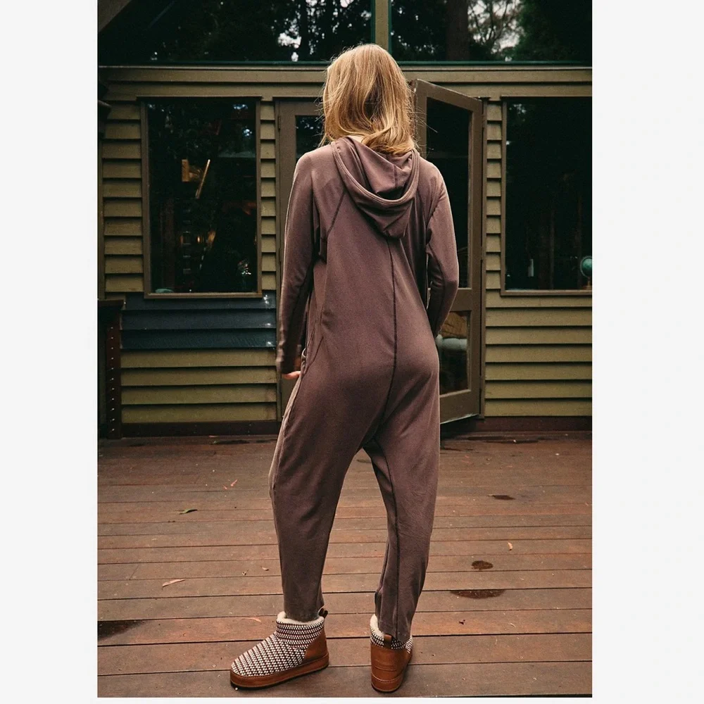 Free People Movement Hot Shot Long Sleeve Hooded
One Piece Jumpsuit Size S NWT - Picture 6 of 12